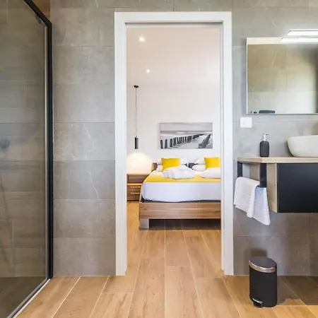 Avec Piscine Chauffee Proche Plage. Jardin, Spa, Bbq, Wifi. Ch. Bebe Incluse - Fr-1-306-1209 Feriehus Préfailles