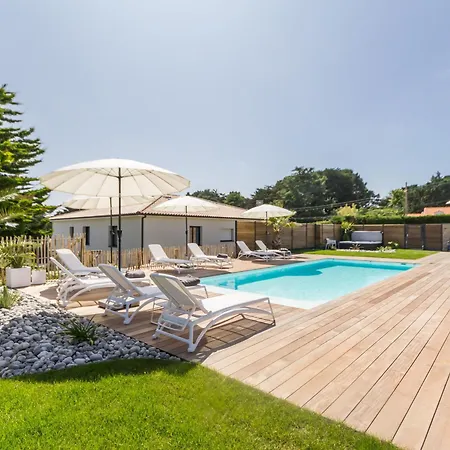 Avec Piscine Chauffee Proche Plage. Jardin, Spa, Bbq, Wifi. Ch. Bebe Incluse - Fr-1-306-1209 Préfailles